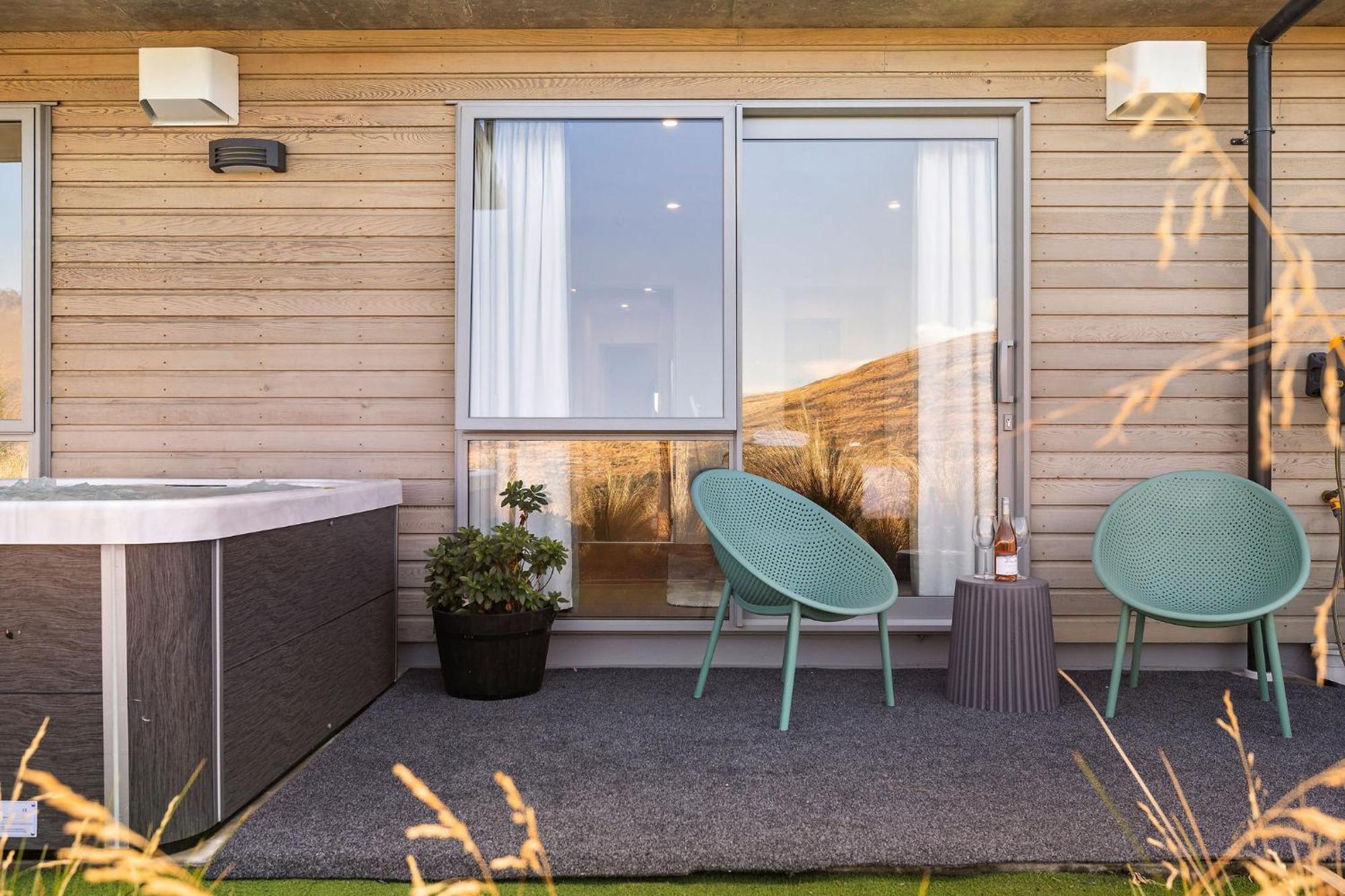 Lakeside Mountain Haven Queenstown Exterior foto